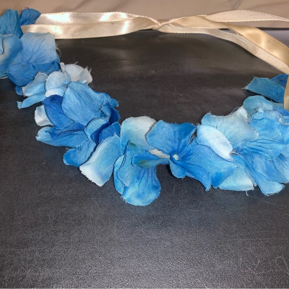 Flower headband $10 OBO - Picture 2 of 2